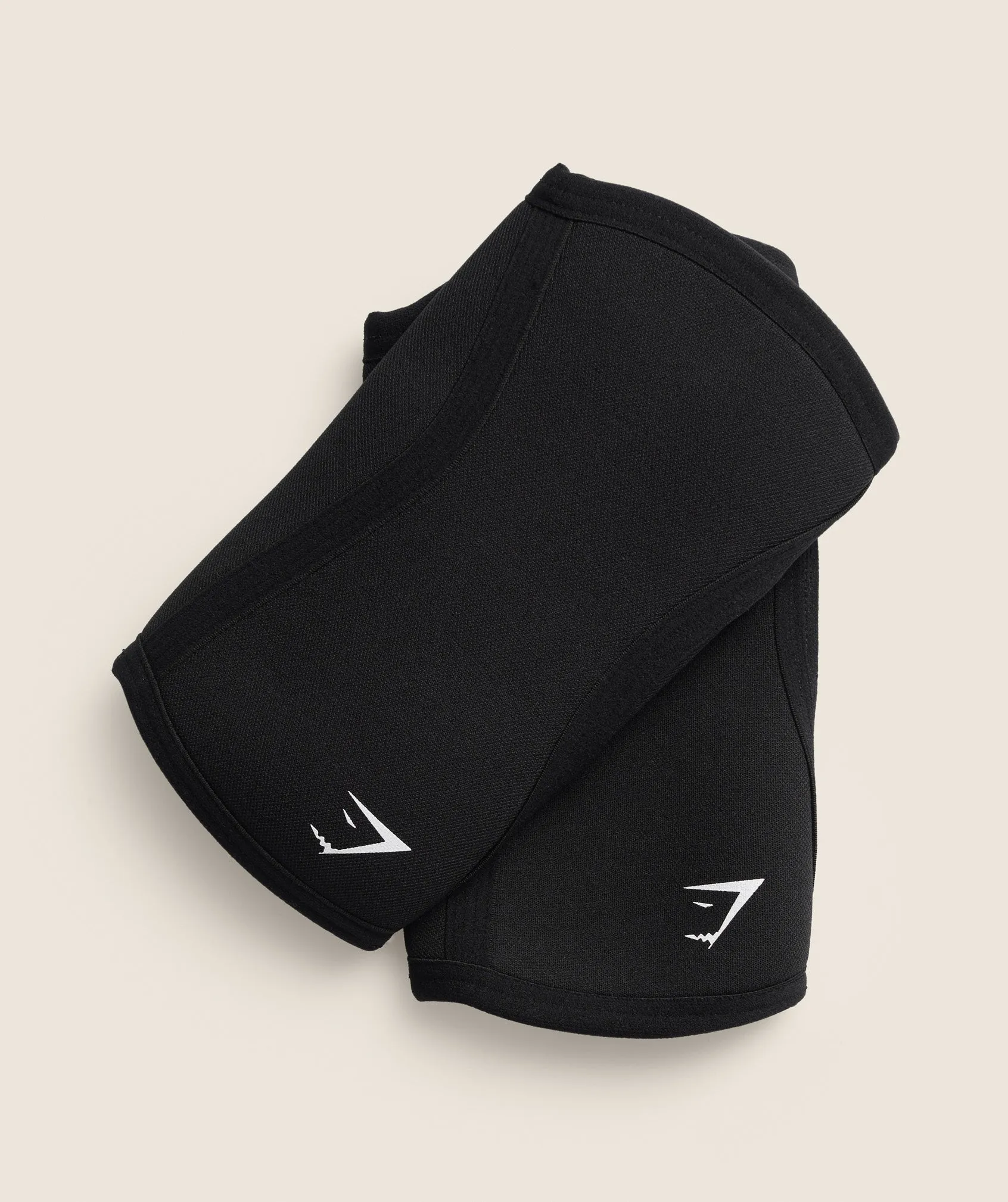 Gymshark Knee Sleeves 7mm - Black sold by Gymshark