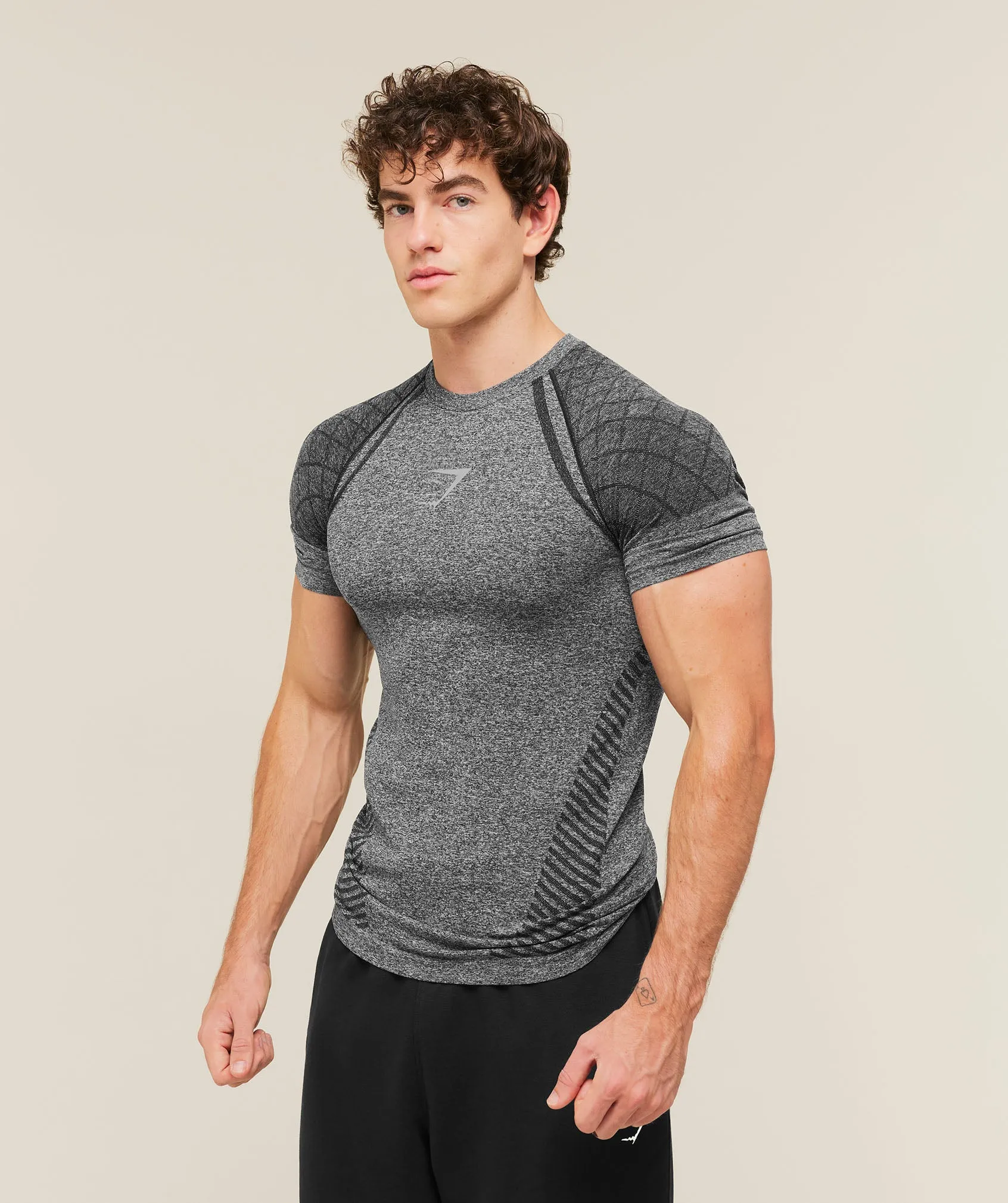 Gymshark Devant Seamless T-Shirt - Black sold by Gymshark product image thumbnail 3