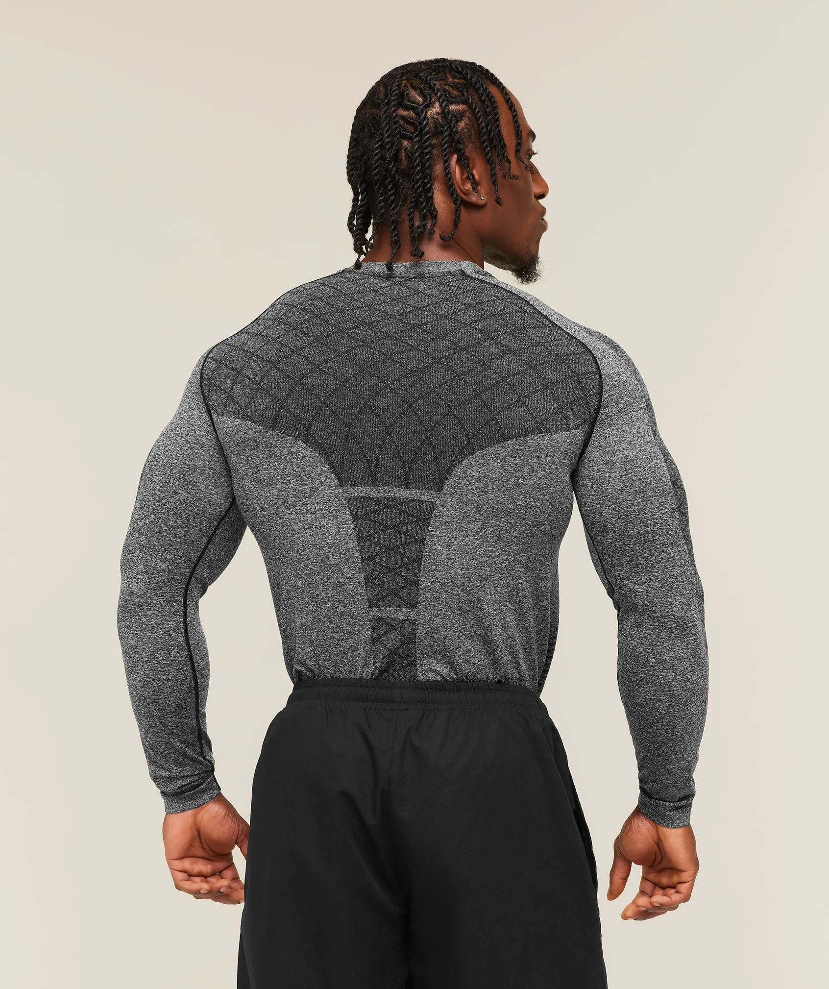 Gymshark Devant Seamless Long Sleeve T-Shirt - Black sold by Gymshark product image thumbnail 3