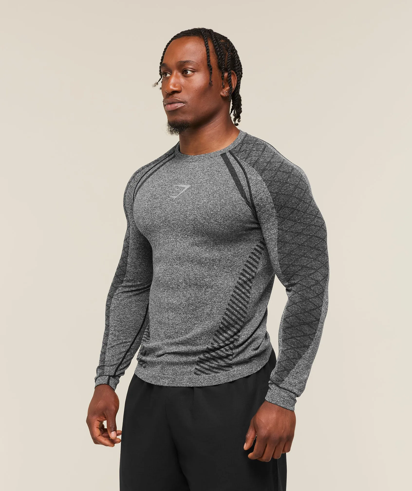 Gymshark Devant Seamless Long Sleeve T-Shirt - Black sold by Gymshark product image thumbnail 4