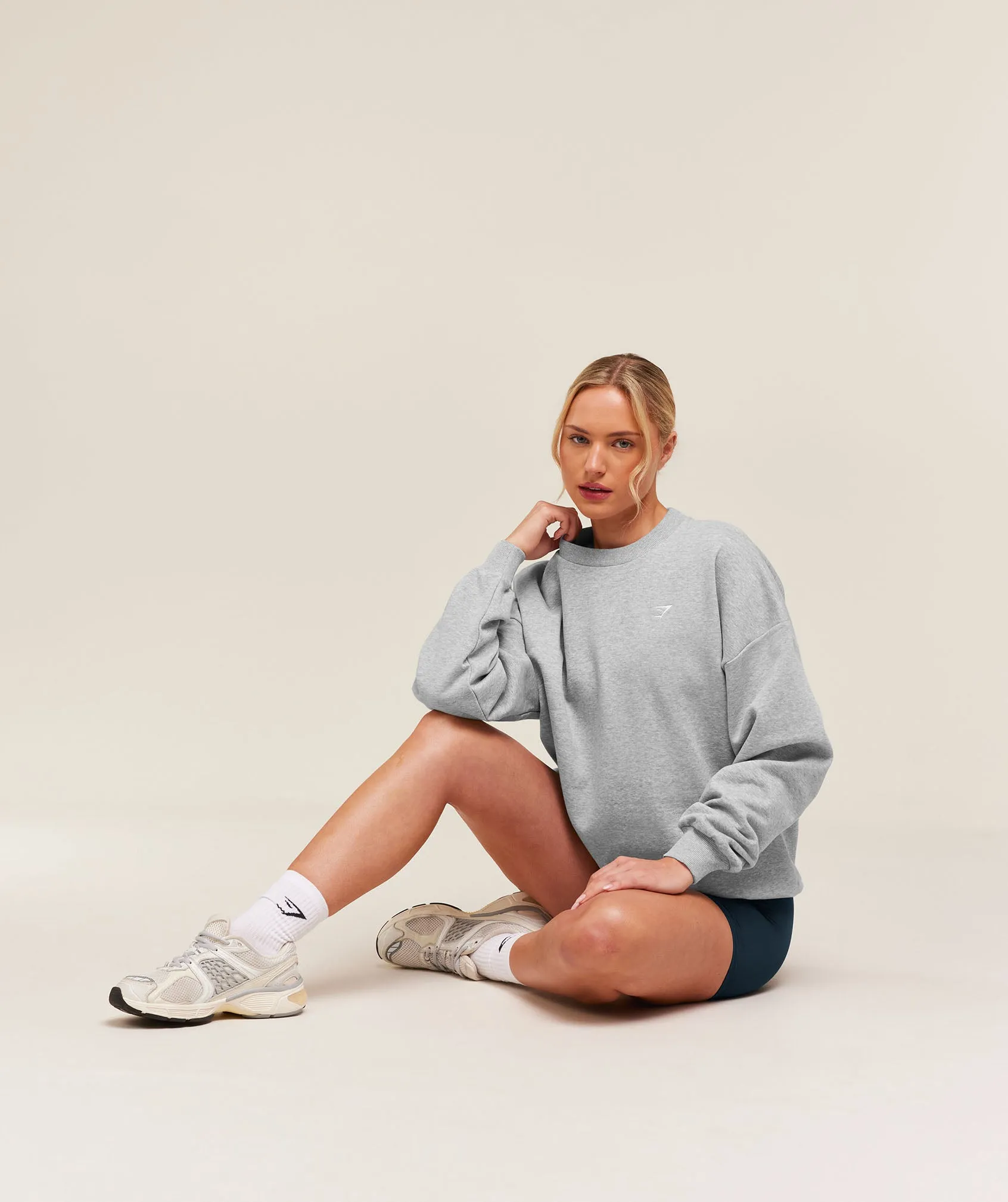 Gymshark Training Oversized Fleece Sweatshirt - Light Grey Core Marl sold by Gymshark product image thumbnail 4