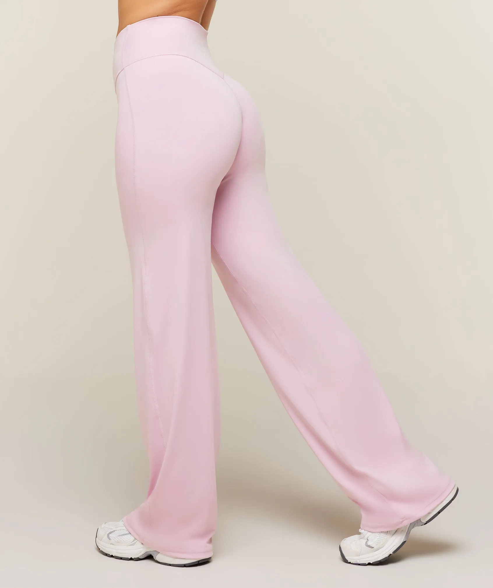 Gymshark Training Straight Leg Short Leggings - Haze Pink sold by Gymshark product image thumbnail 3