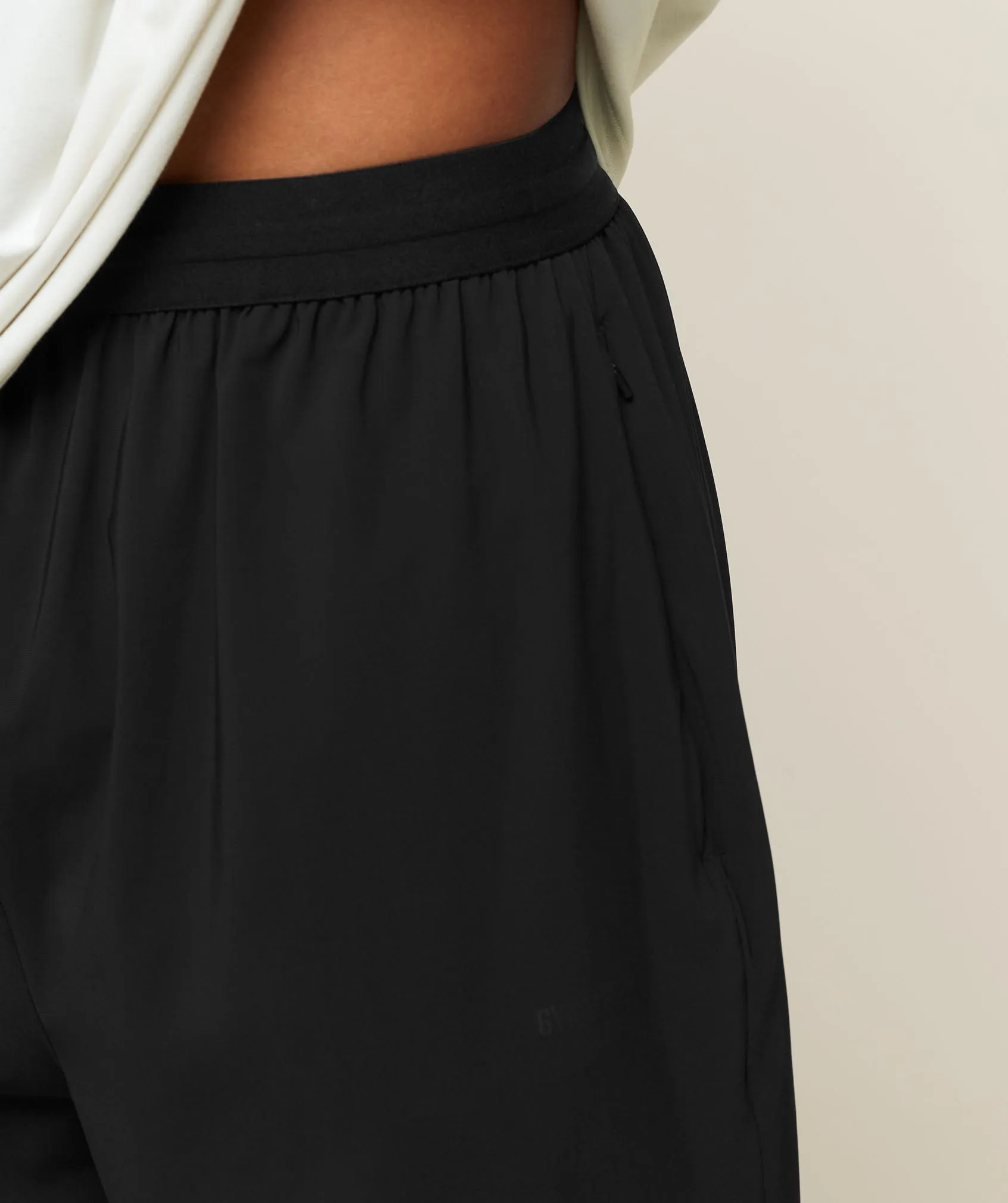 Gymshark Campus Crest Oversized Pants - Black sold by Gymshark product image thumbnail 5