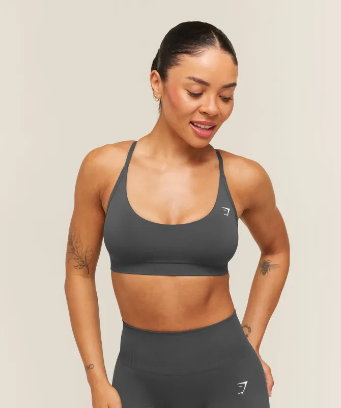 Gymshark Everyday Seamless Racerback Sports Bra - Onyx Grey made by Gymshark