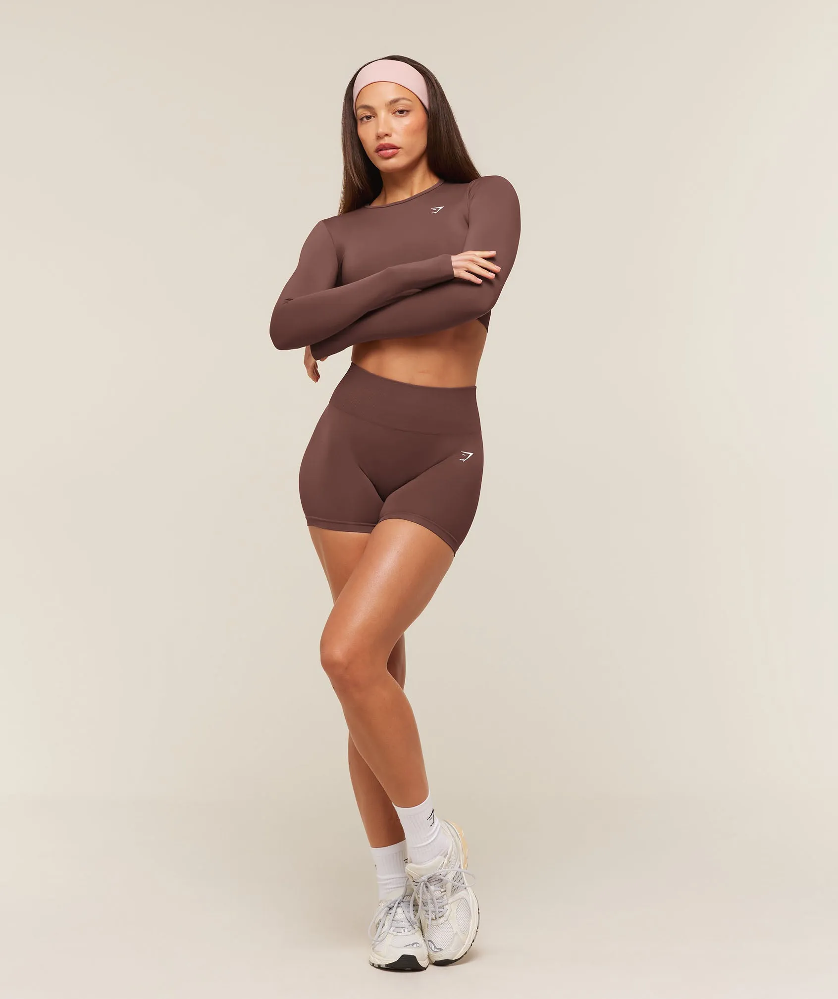 Gymshark Everyday Seamless Long Sleeve Crop Top - Espresso Brown sold by Gymshark product image thumbnail 3