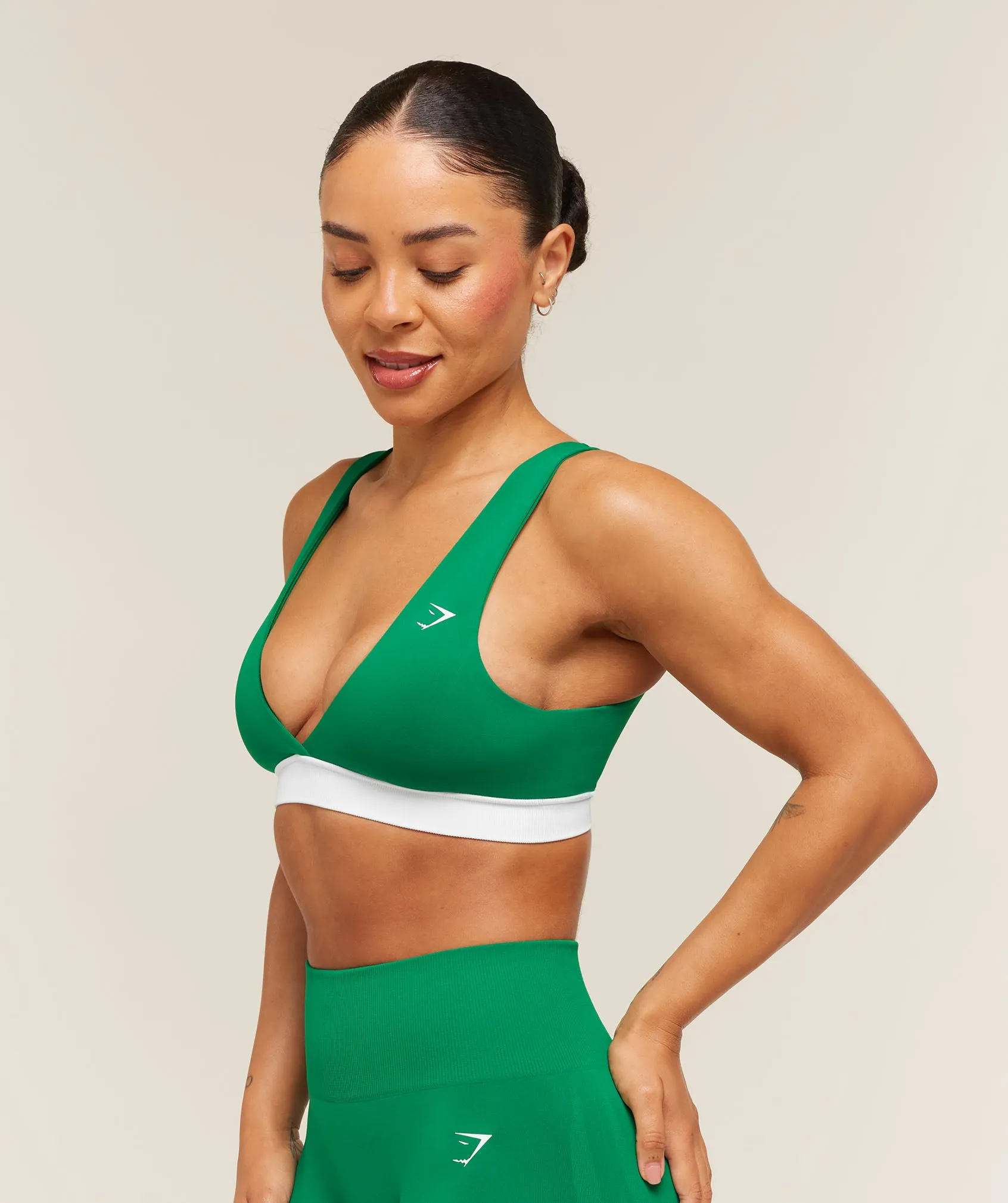 Gymshark Everyday Seamless Contrast Bra - Track Green sold by Gymshark product image thumbnail 3