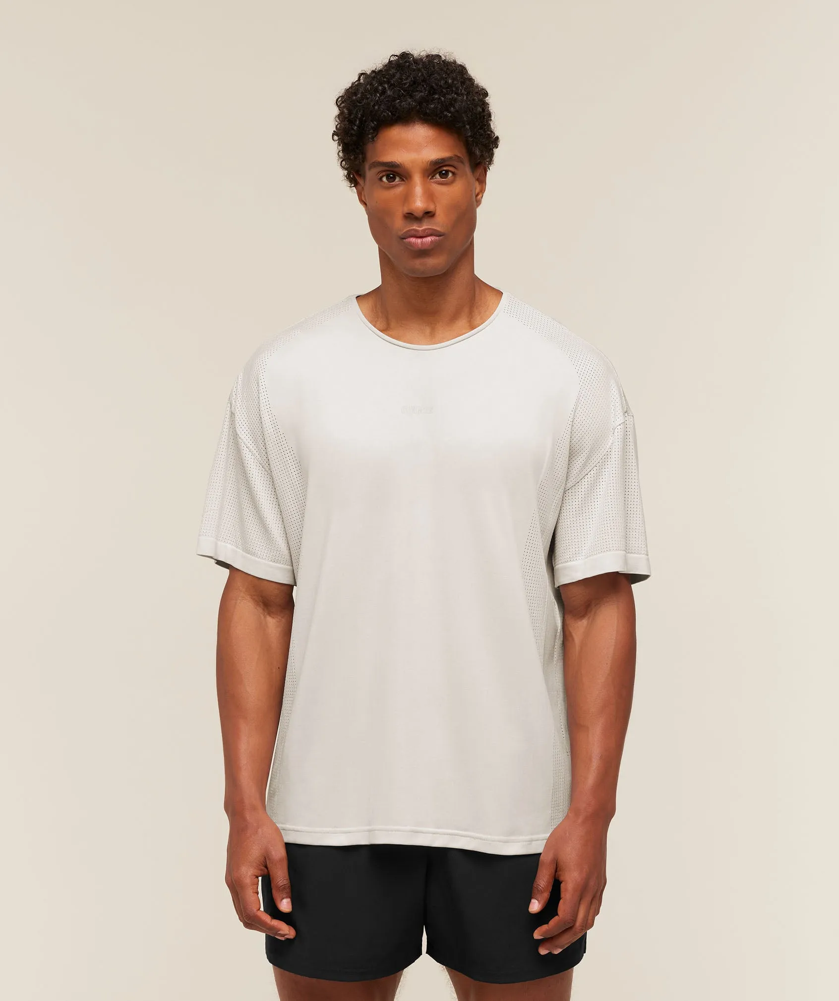 Gymshark Distance Seamless T-Shirt - Mist Grey sold by Gymshark product image thumbnail 5