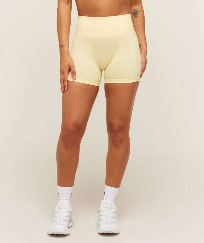 Gymshark Everyday Seamless Shorts - Butter Yellow made by Gymshark