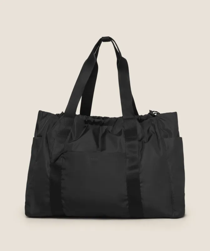 Gymshark Mode Travel Tote - Black made by Gymshark