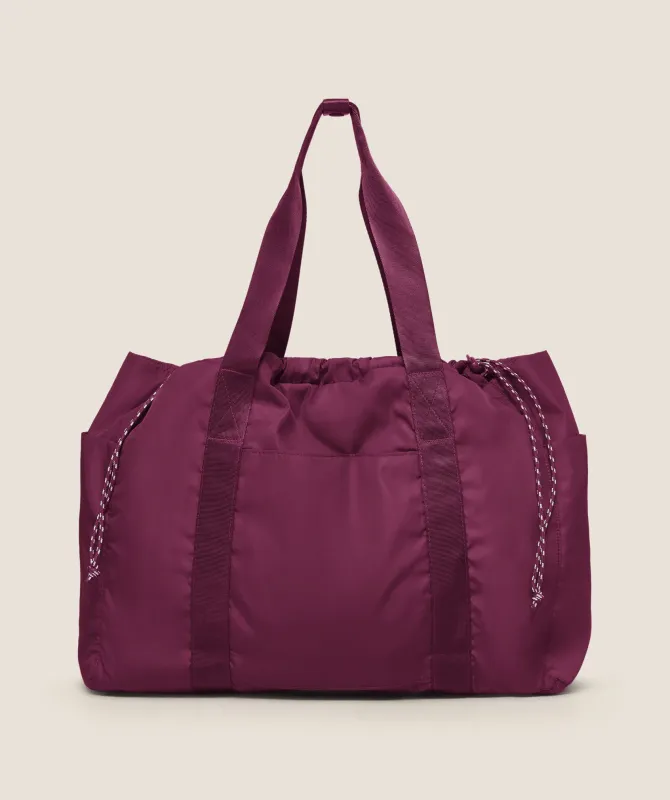 Gymshark Mode Travel Tote - Strength Pink made by Gymshark