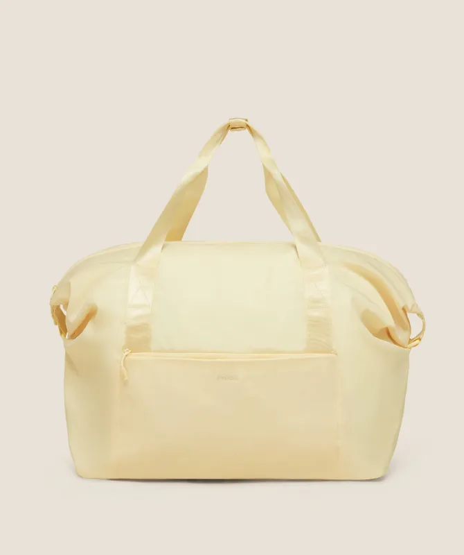 Gymshark Mode Duffle Bag - Butter Yellow made by Gymshark