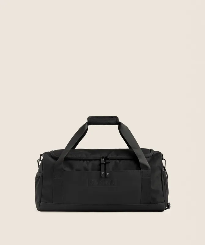 Gymshark Everyday Holdall Small - Black made by Gymshark