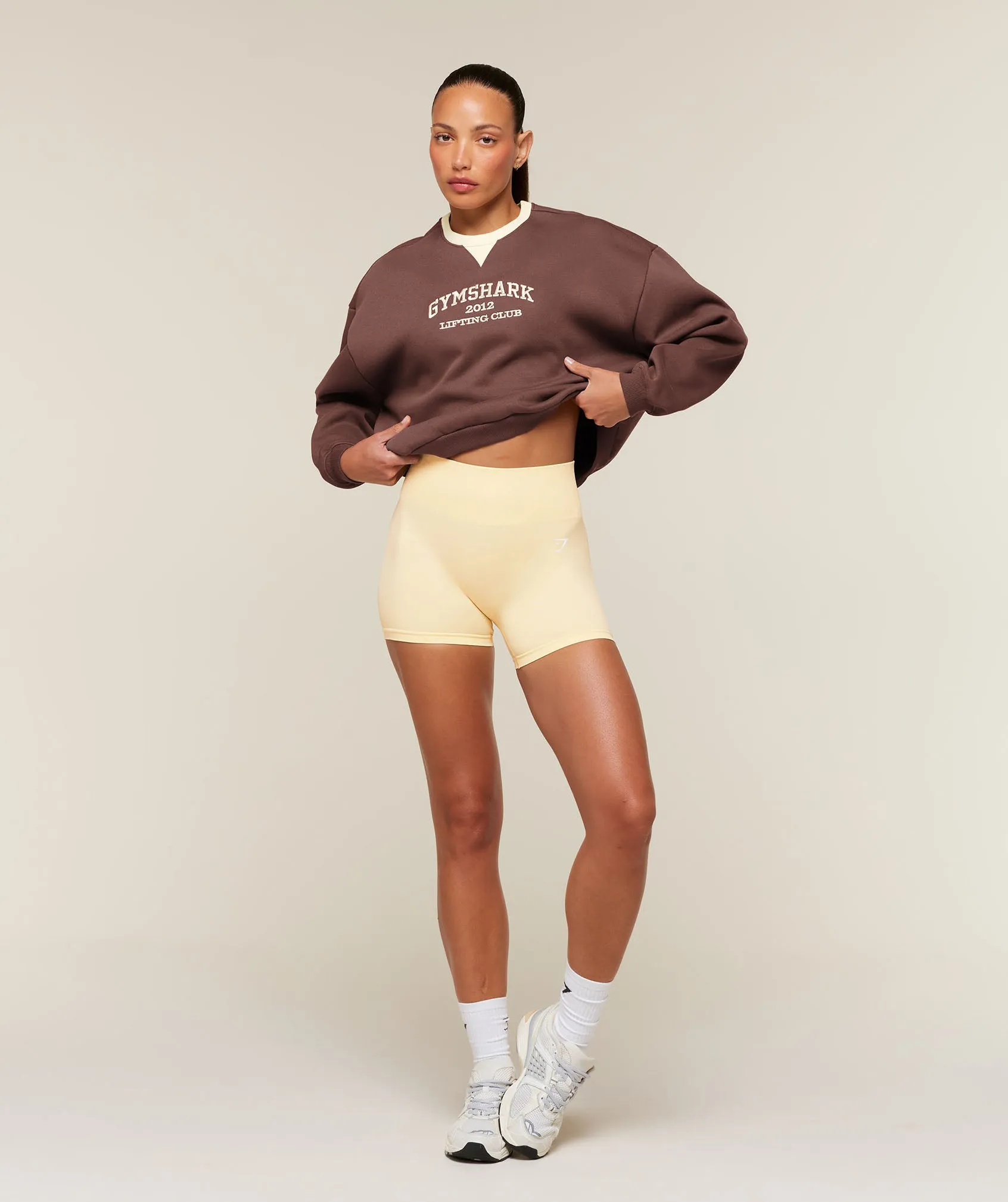 Gymshark Cosy Luxe Campus Sweatshirt - Espresso Brown sold by Gymshark product image thumbnail 4