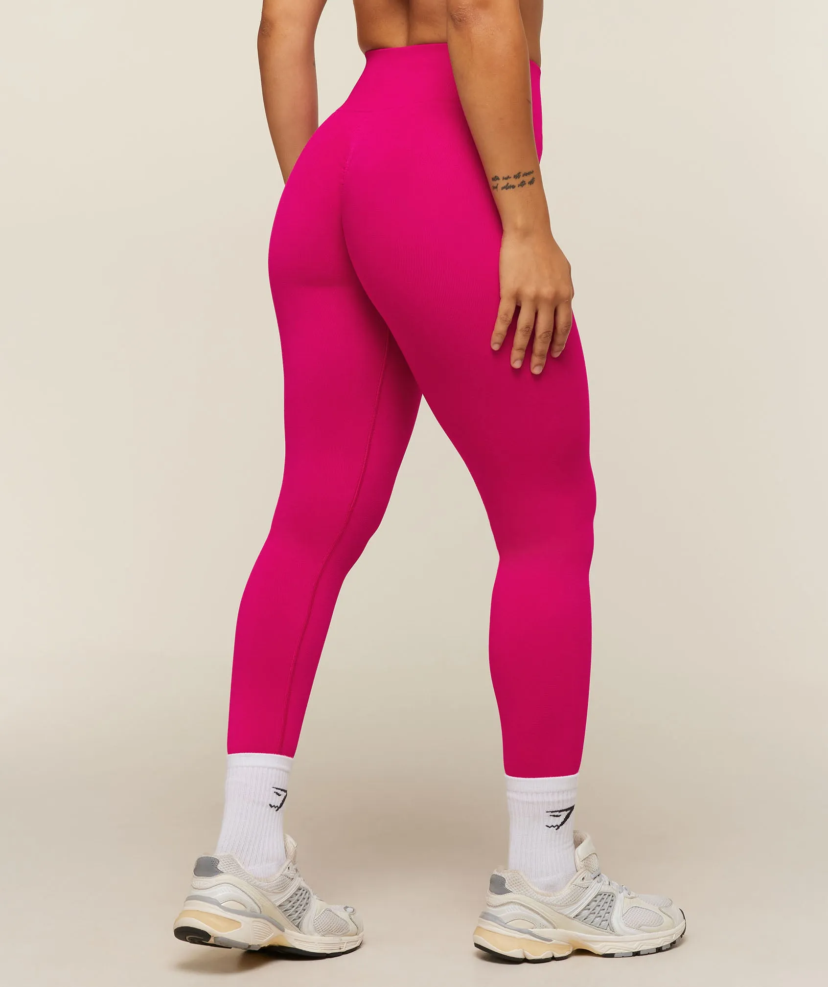 Gymshark Adapt Solid Leggings - Performance Pink sold by Gymshark product image thumbnail 2