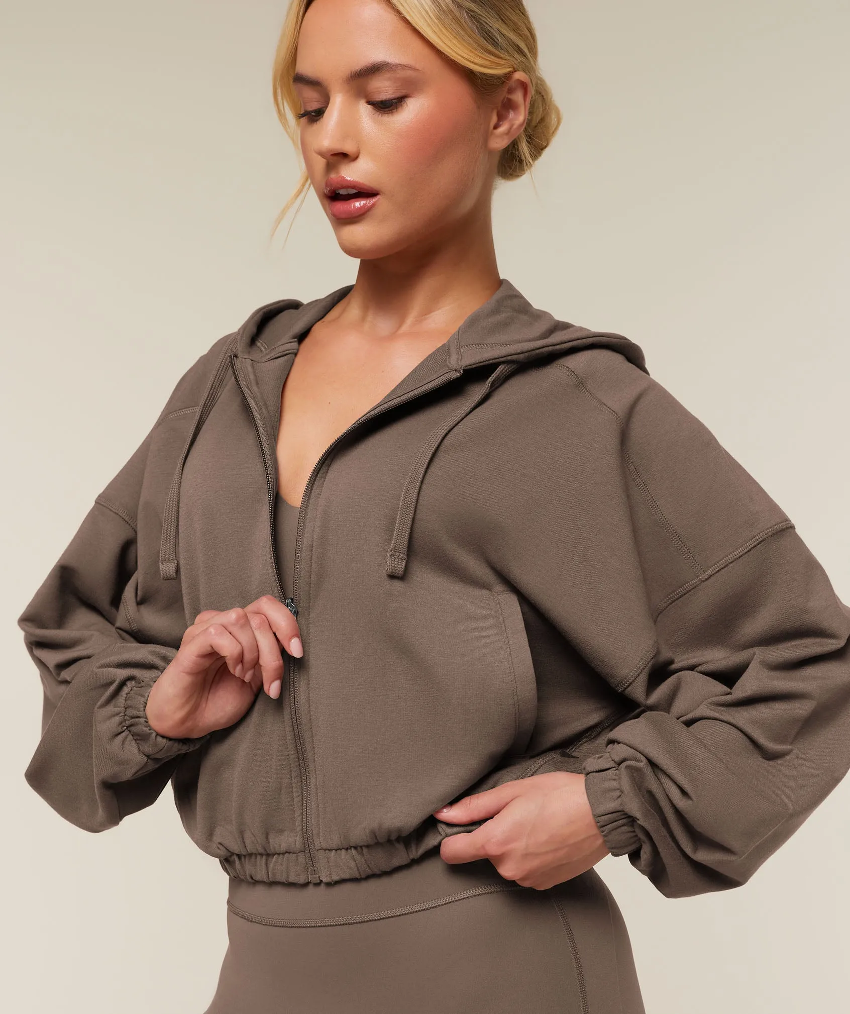 Gymshark Lightweight Full Zip Pullover - Soft Brown sold by Gymshark product image thumbnail 5
