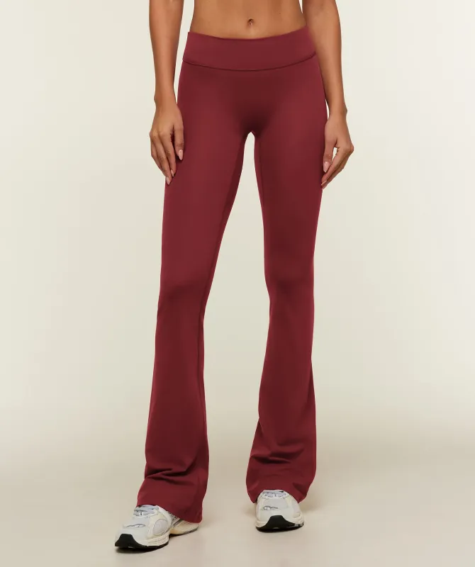 Gymshark SoftSense™ Mid-Rise Flared Leggings Tall - Cherry Red made by Gymshark