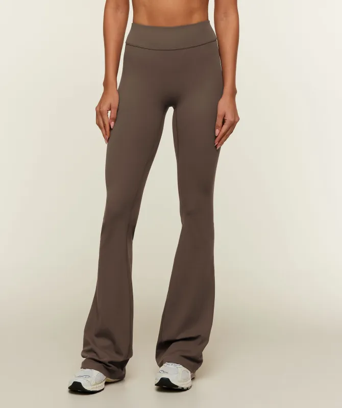 Gymshark SoftSense™ High-Rise Flared Leggings Tall - Soft Brown made by Gymshark