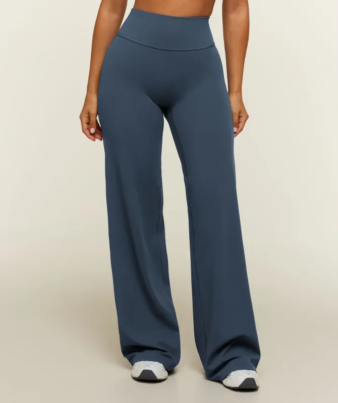 Gymshark SoftSense™ High-Rise Straight Leg Leggings Short - Shadow Blue made by Gymshark