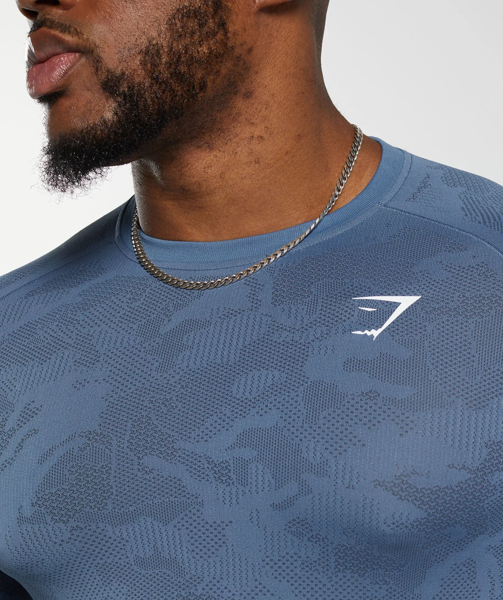 Gymshark Geo Seamless Long Sleeve T-Shirt - Faded Blue/Titanium Blue sold by Gymshark product image thumbnail 3