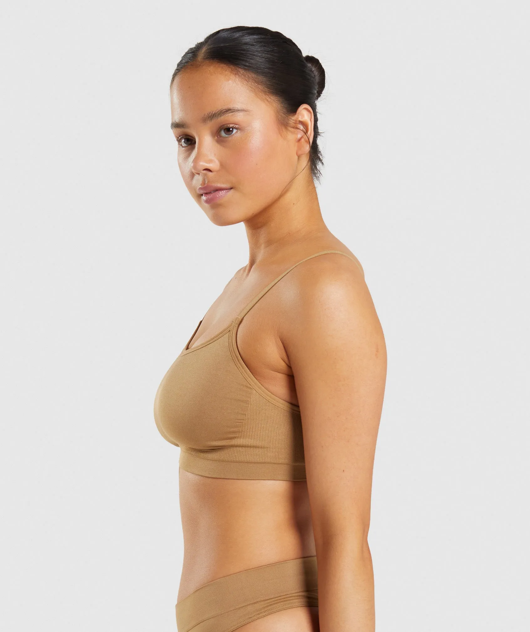 Gymshark Seamless Scoop Neck Bralette - Golden Light Brown sold by Gymshark product image thumbnail 3