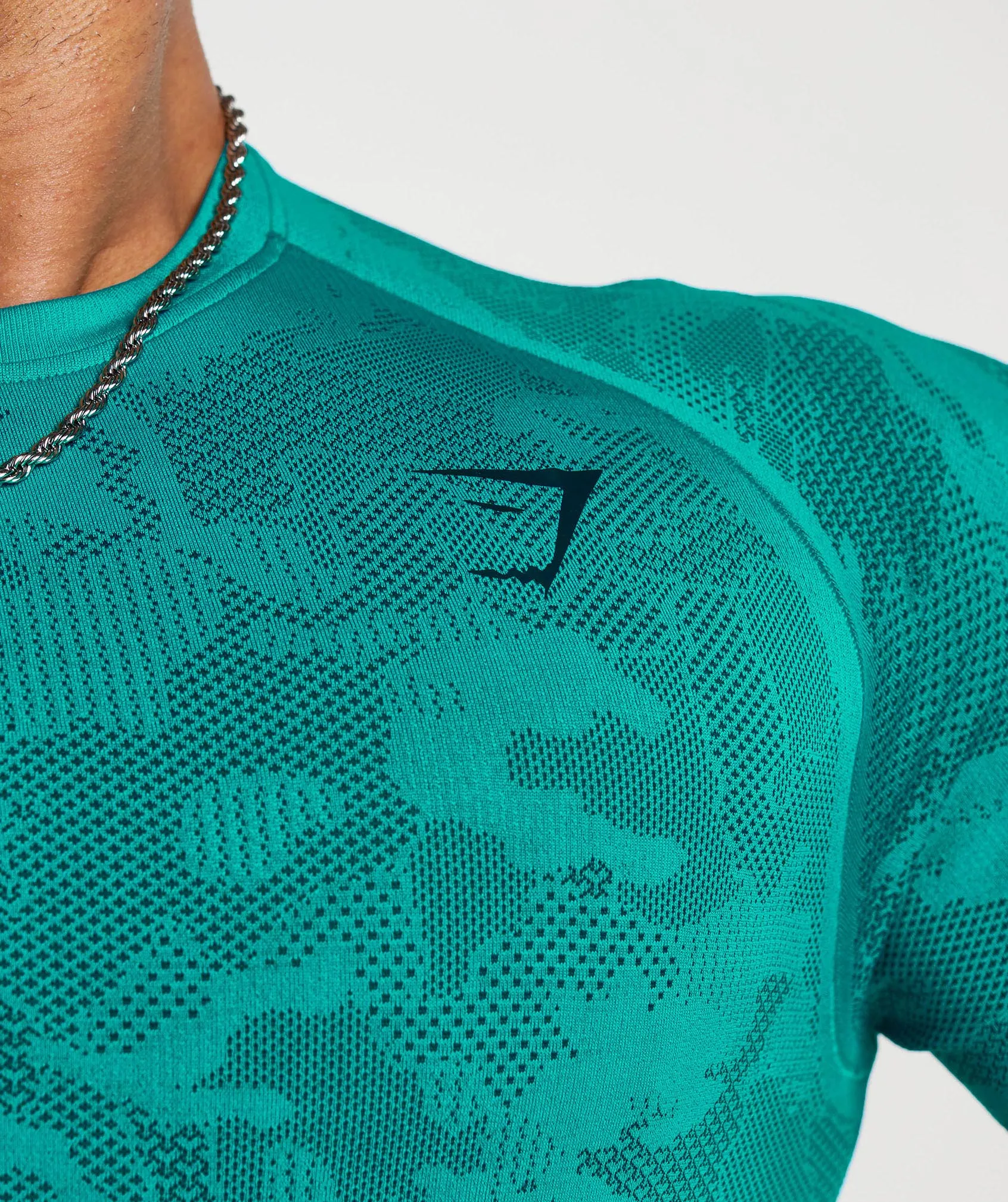 Gymshark Geo Seamless T-Shirt - Seafoam Blue/Darkest Teal sold by Gymshark product image thumbnail 3