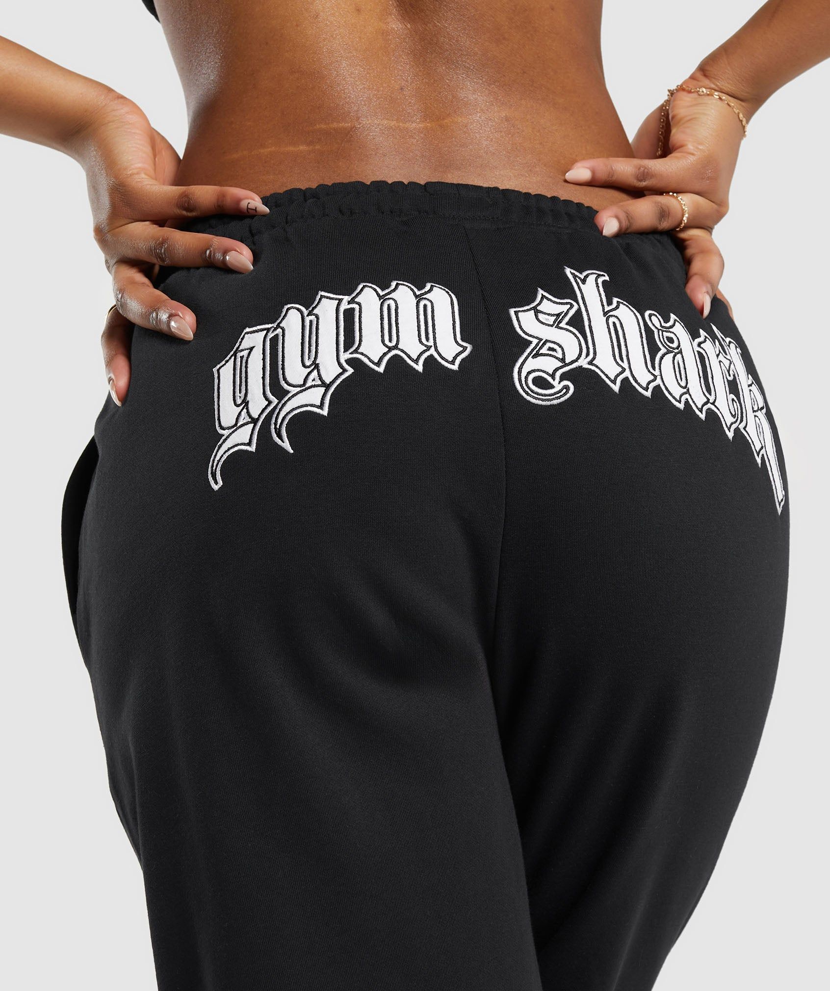 Gymshark Heavy Flex Graphic Jogger - Black sold by Gymshark product image thumbnail 2