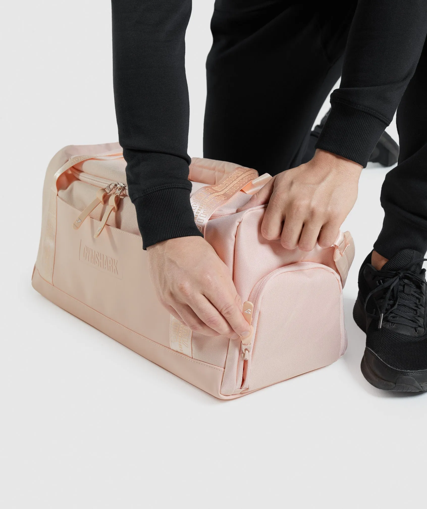 Gymshark Small Everyday Gym Bag - Orchid Pink sold by Gymshark product image thumbnail 5