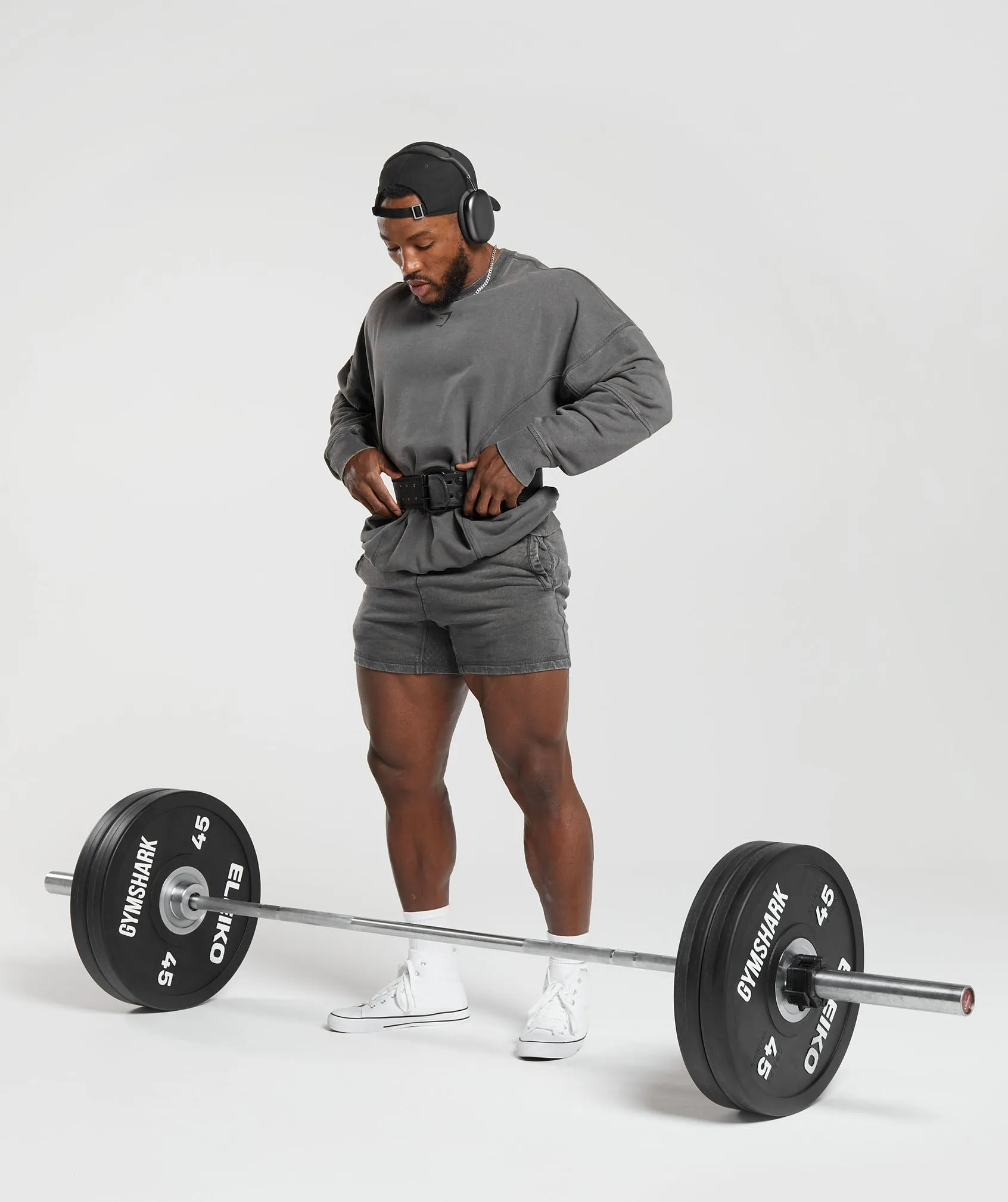 Gymshark Heritage Washed Crew - Onyx Grey sold by Gymshark product image thumbnail 4