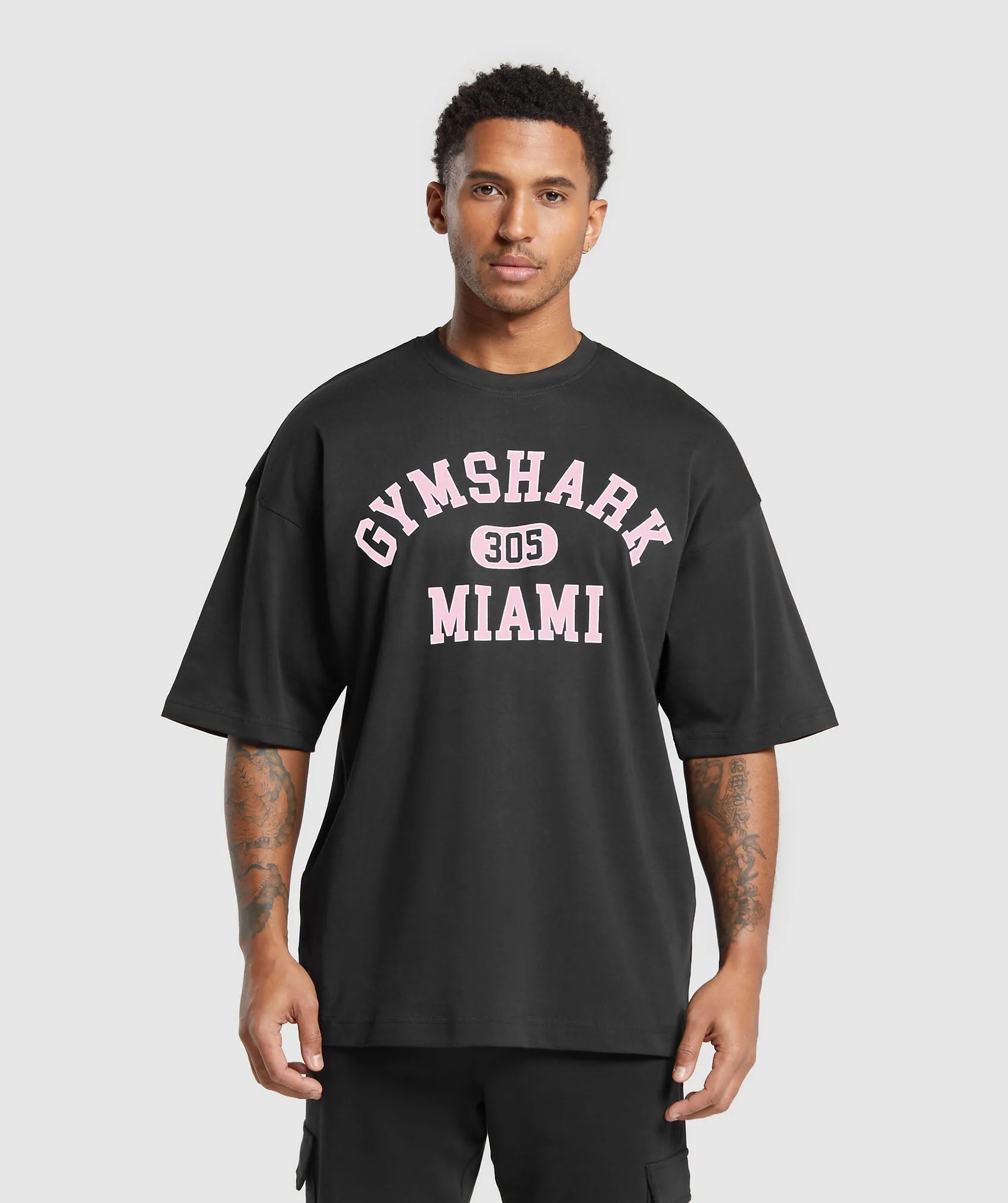 Gymshark Miami Graphic T-Shirt - Black/Dolly Pink sold by Gymshark