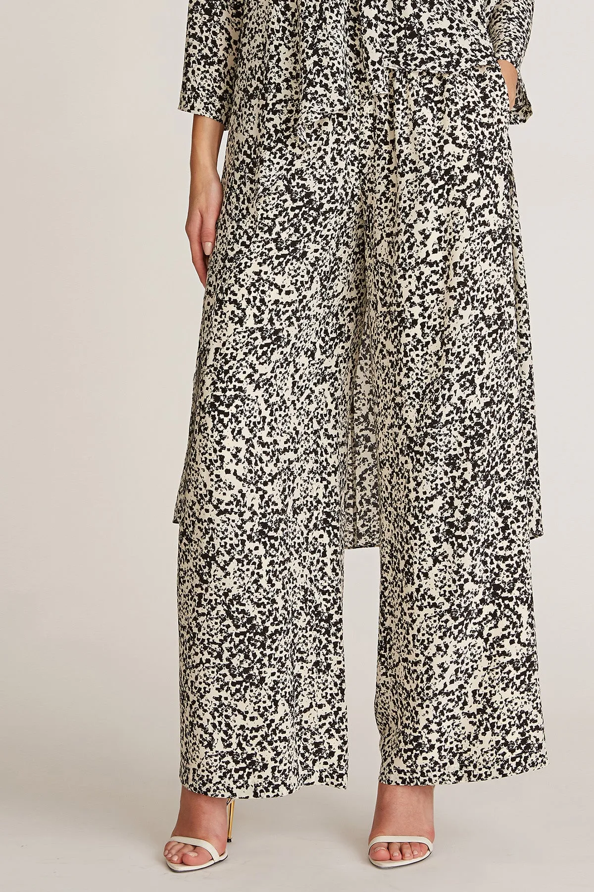 Elena Abstract Silk Pant sold by H by Halston product image thumbnail 4