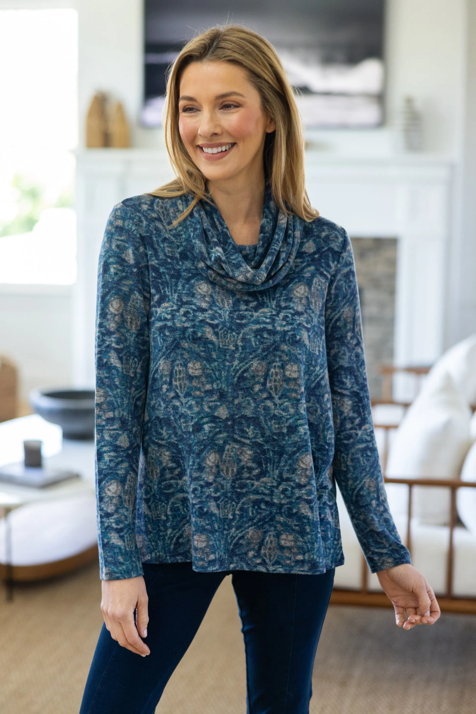 Super Soft Fleece Tapestry Cowl Neck sold by Habitat product image thumbnail 4