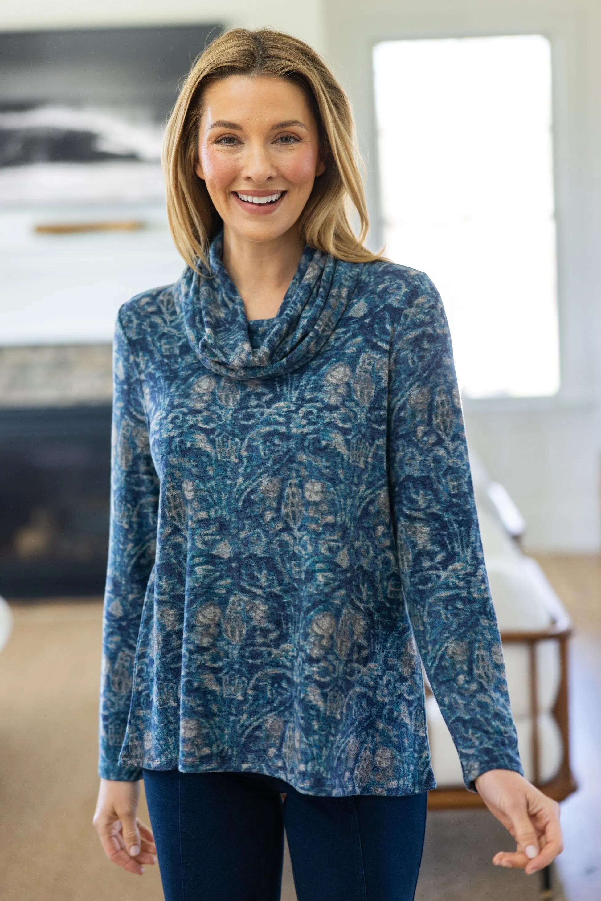 Super Soft Fleece Tapestry Cowl Neck sold by Habitat product image thumbnail 5