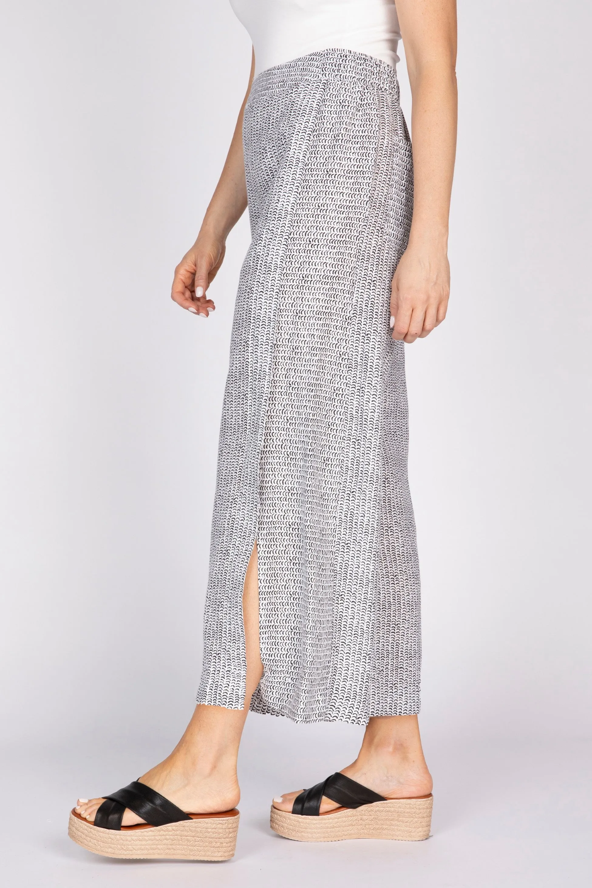 The Gemma Flood sold by Habitat product image thumbnail 4