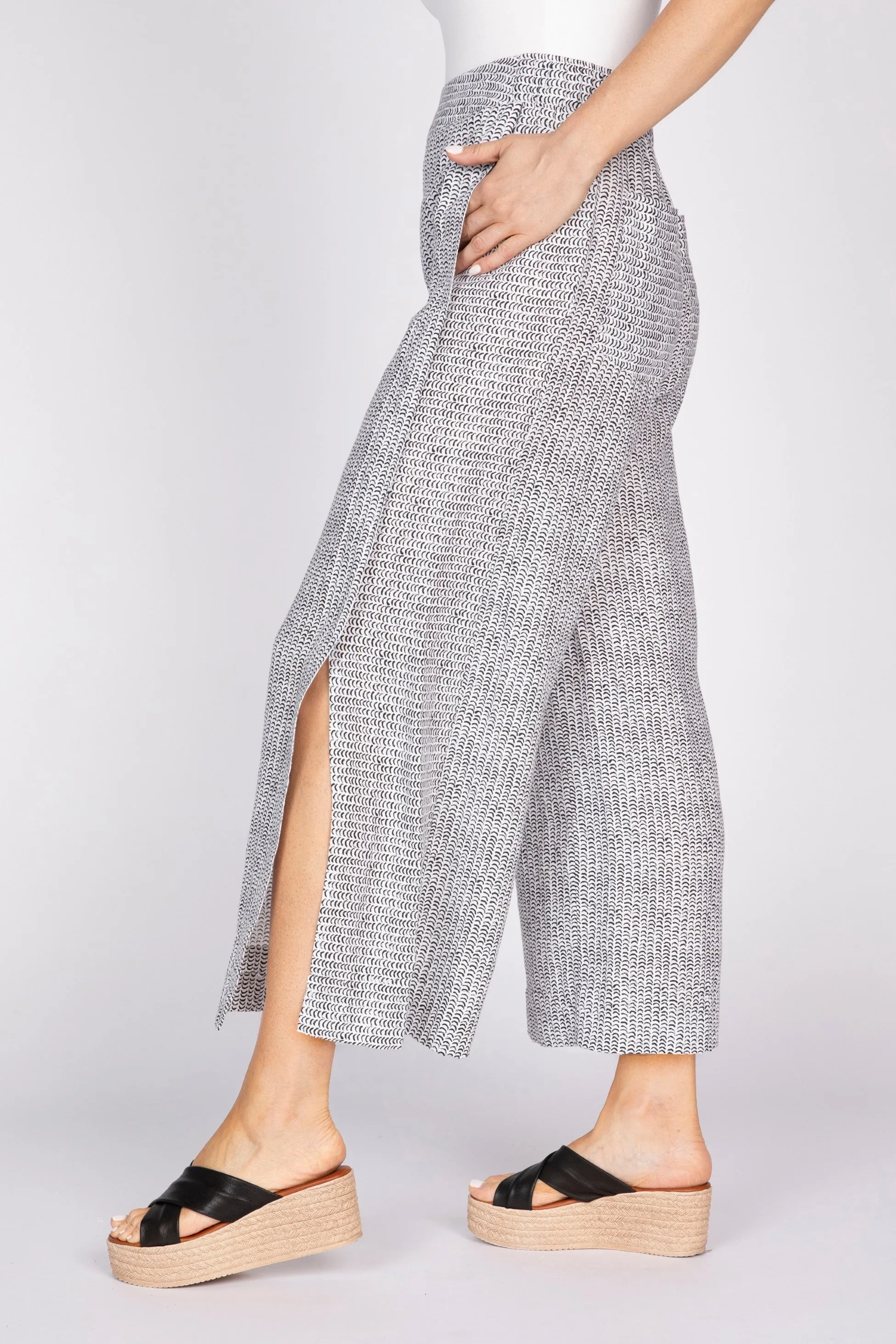 The Gemma Flood sold by Habitat product image thumbnail 3