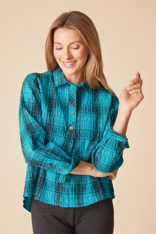 Crinkle Windowpane Chill Pullover made by Habitat