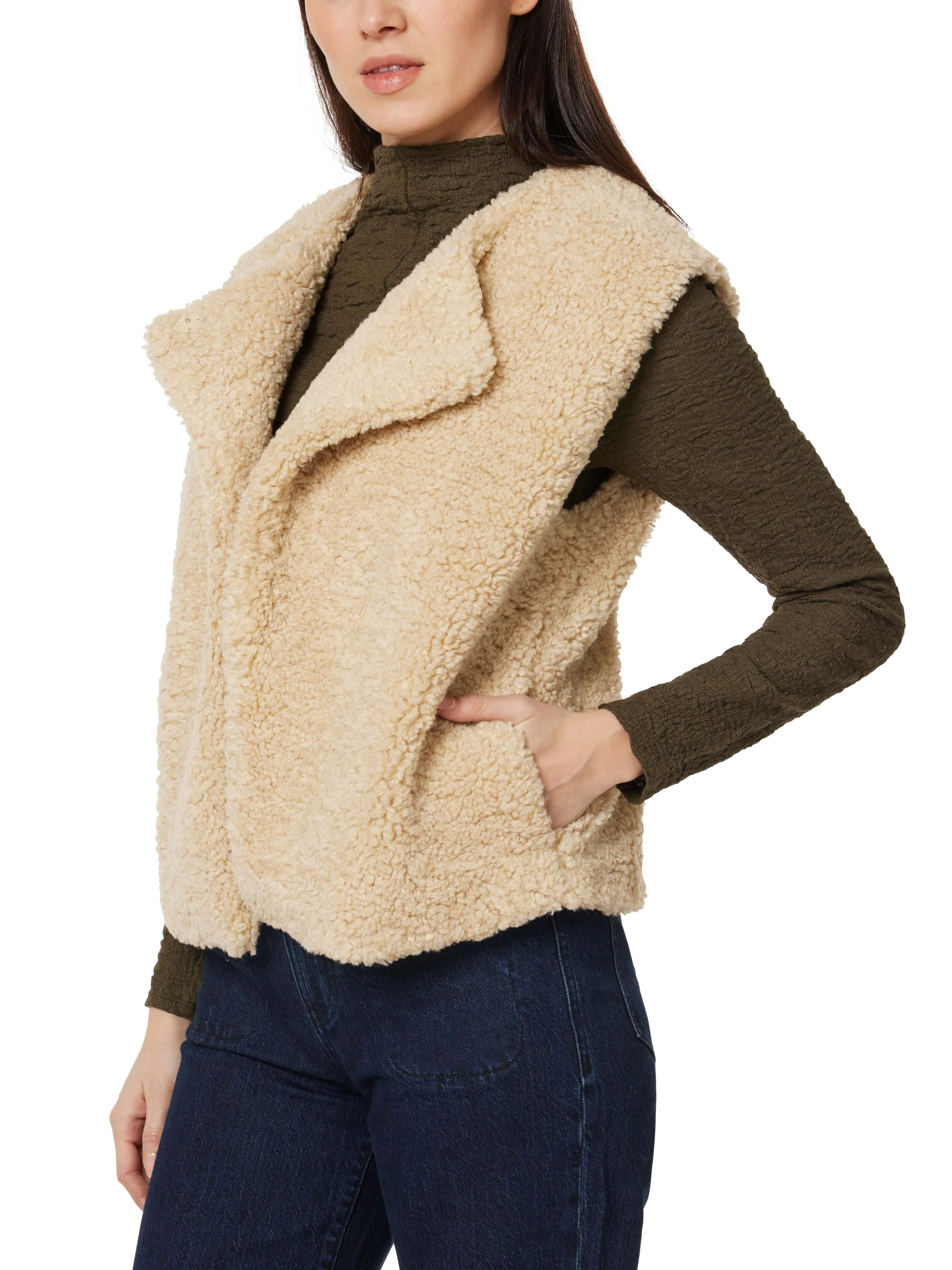 Sherpa Vest sold by Habitual product image thumbnail 2