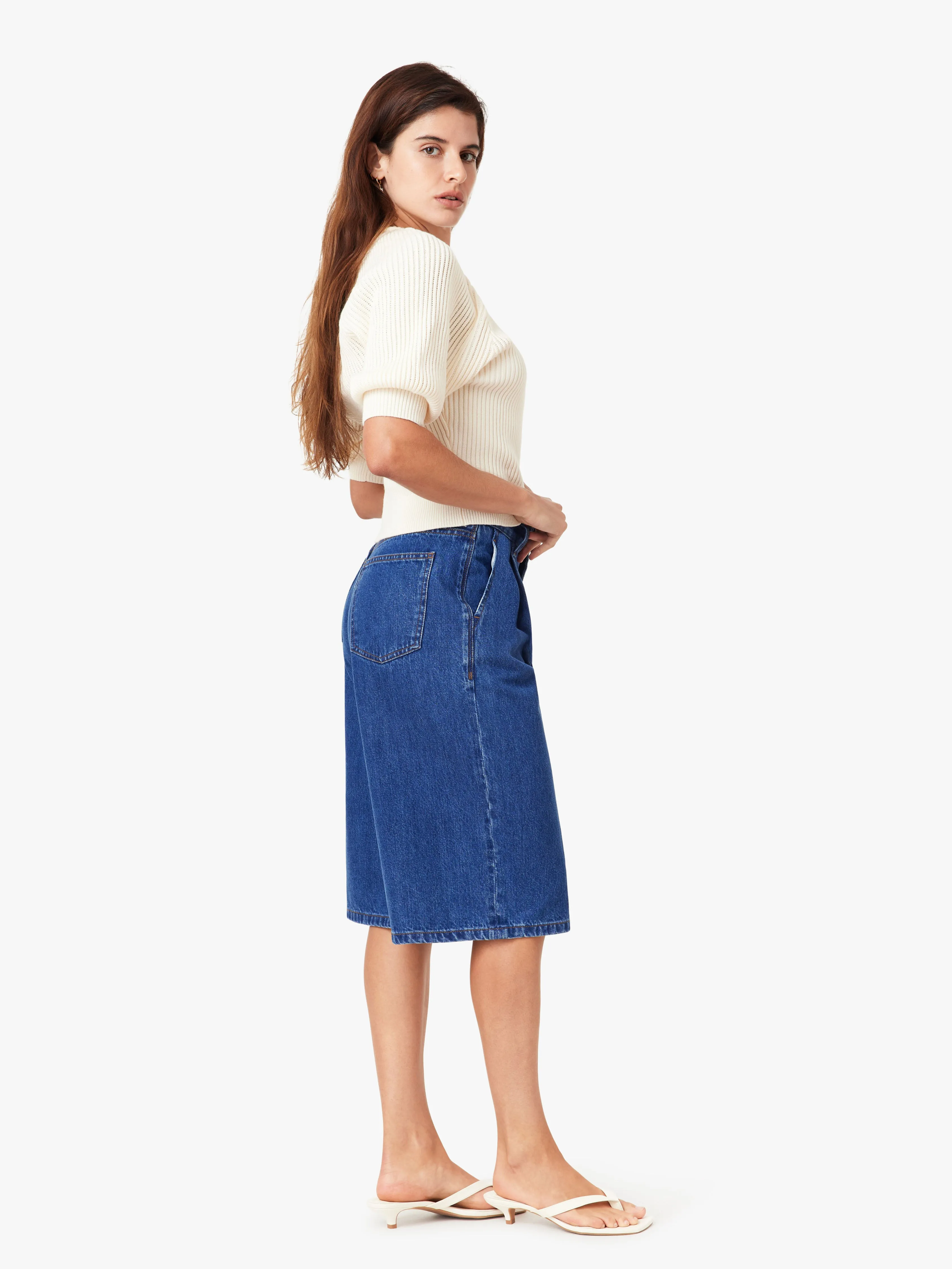 Campbell Bermuda sold by Habitual product image thumbnail 2