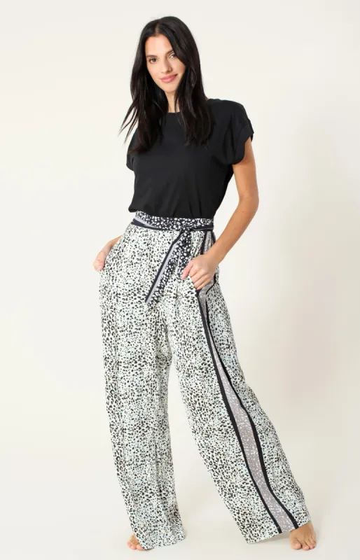 Zoe Pant sold by Hale Bob