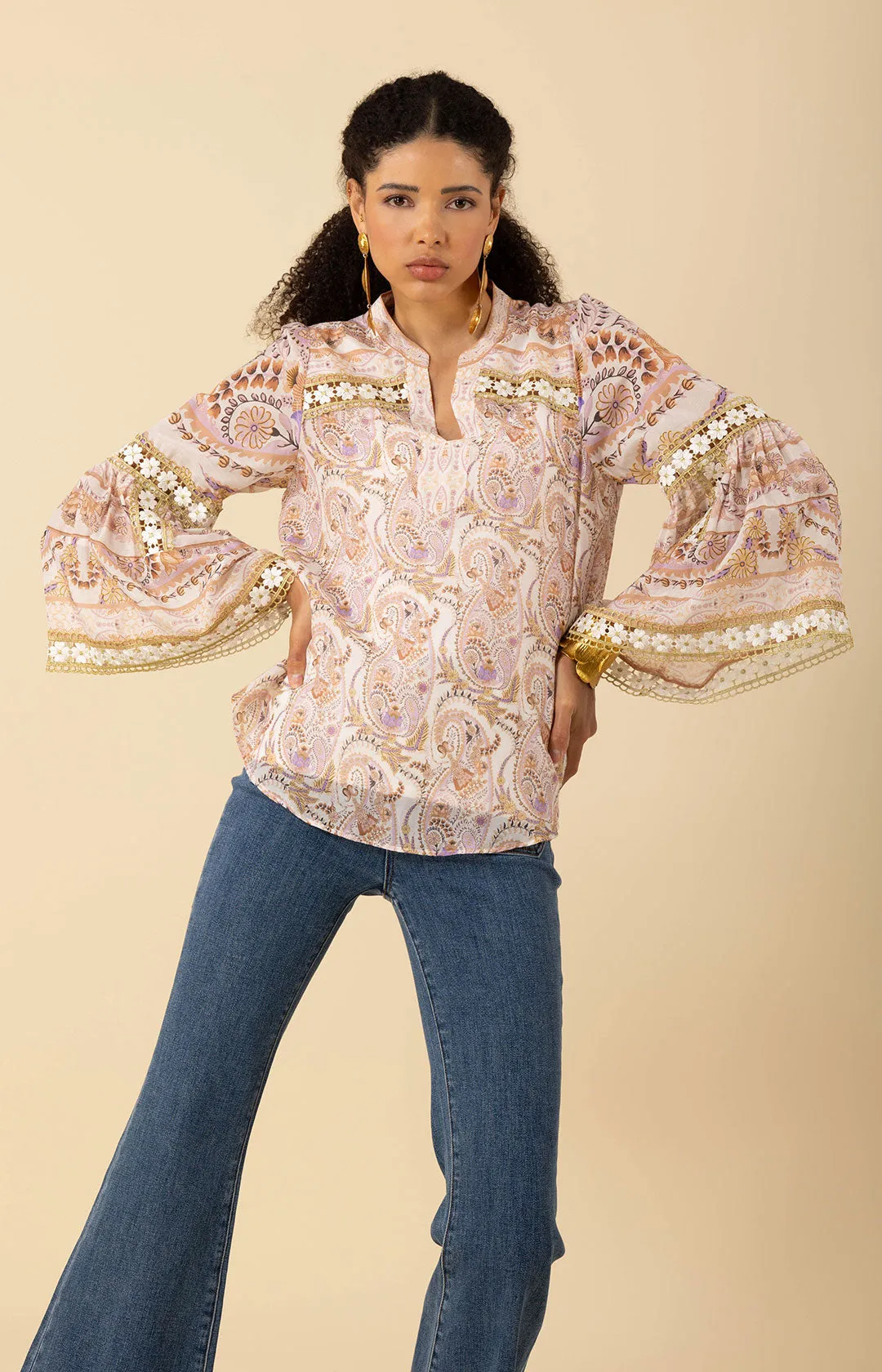 Ezra Cotton Top sold by Hale Bob