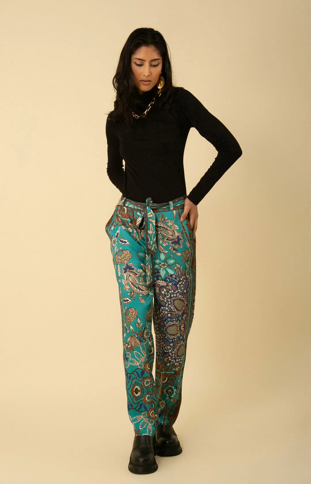 Ivy Twill Pant sold by Hale Bob product image thumbnail 5
