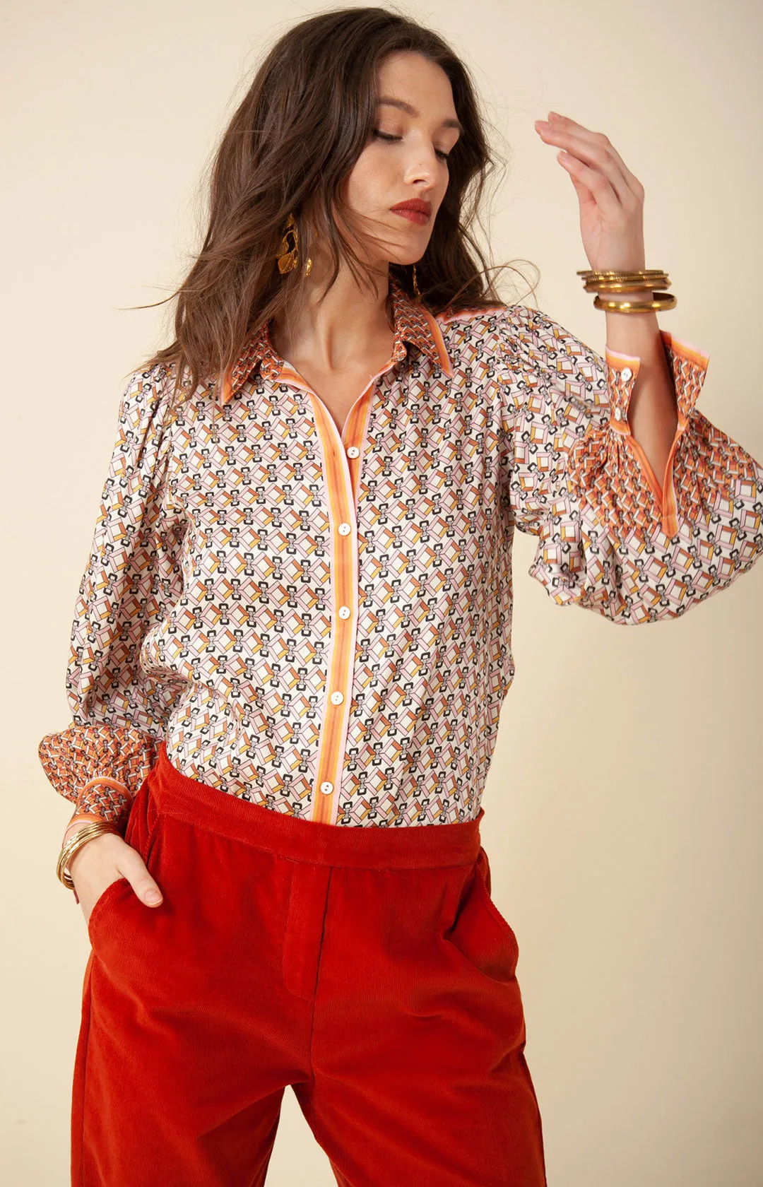 Victoire Twill Top sold by Hale Bob