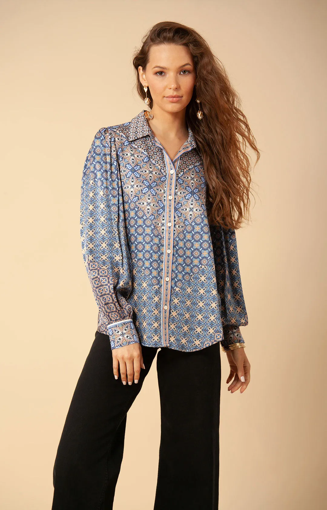 Jaya Twill Top sold by Hale Bob