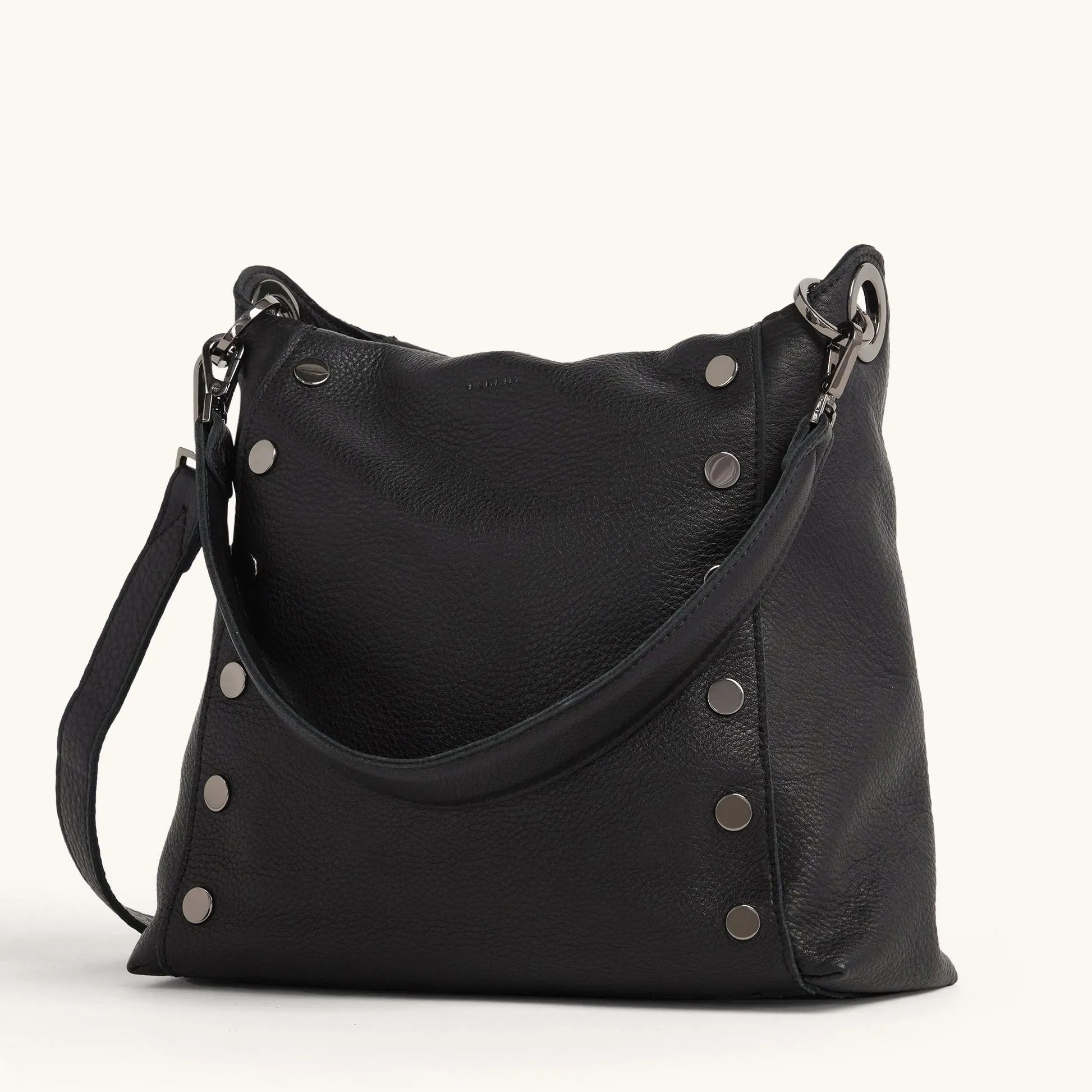 Bryant | Black/Gunmetal | Lrg sold by Hammitt product image thumbnail 4