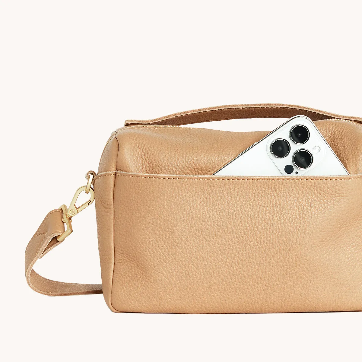 Evan Crossbody | Toast Tan/Brushed Gold | Sml sold by Hammitt product image thumbnail 5
