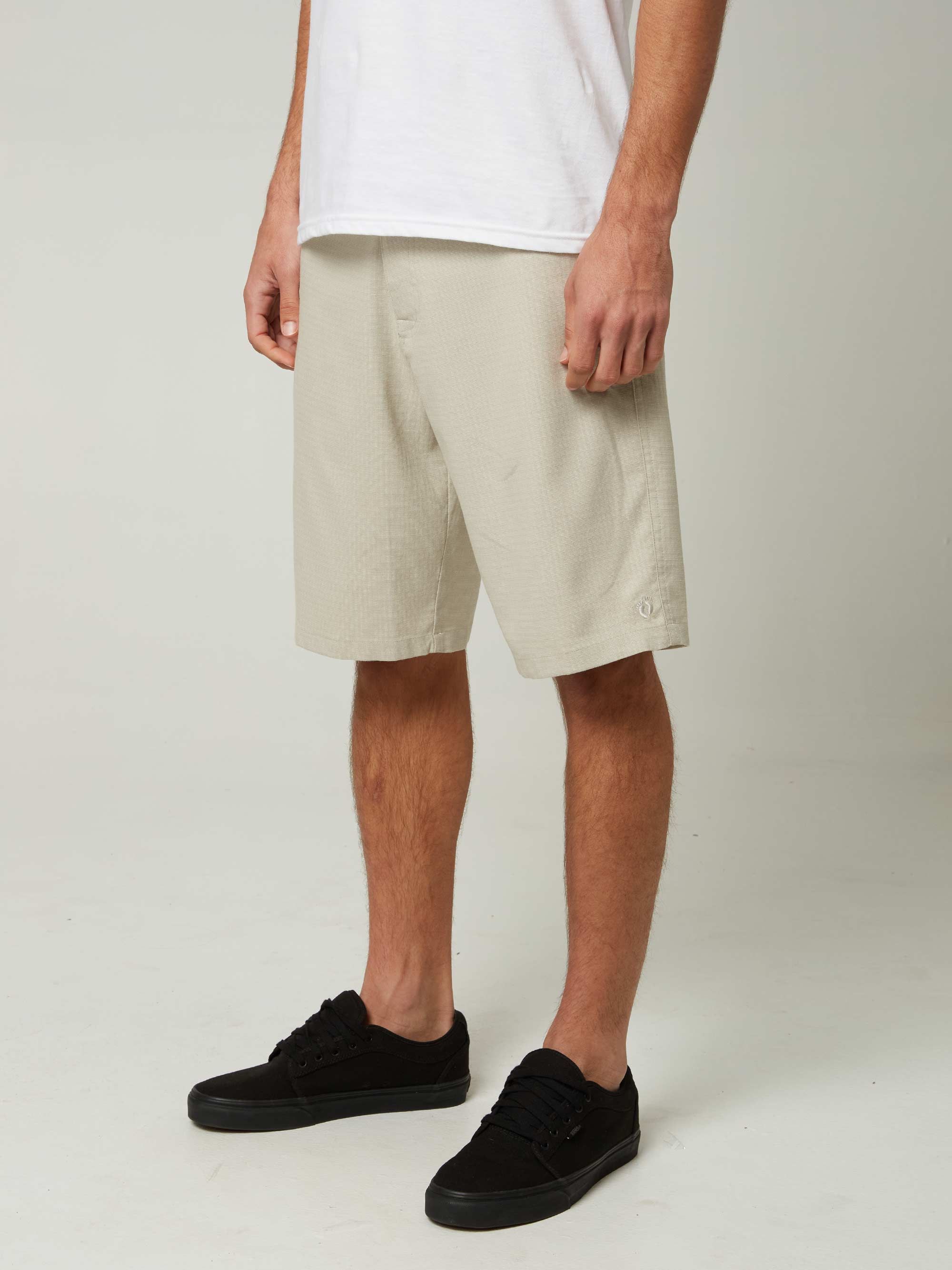 View 21" Shorts sold by Hang Ten product image thumbnail 2