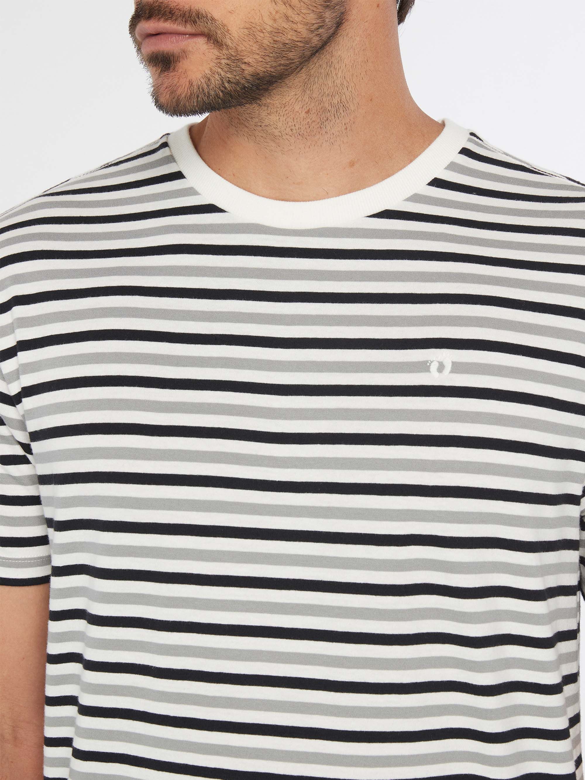 Starboard Tee sold by Hang Ten product image thumbnail 3