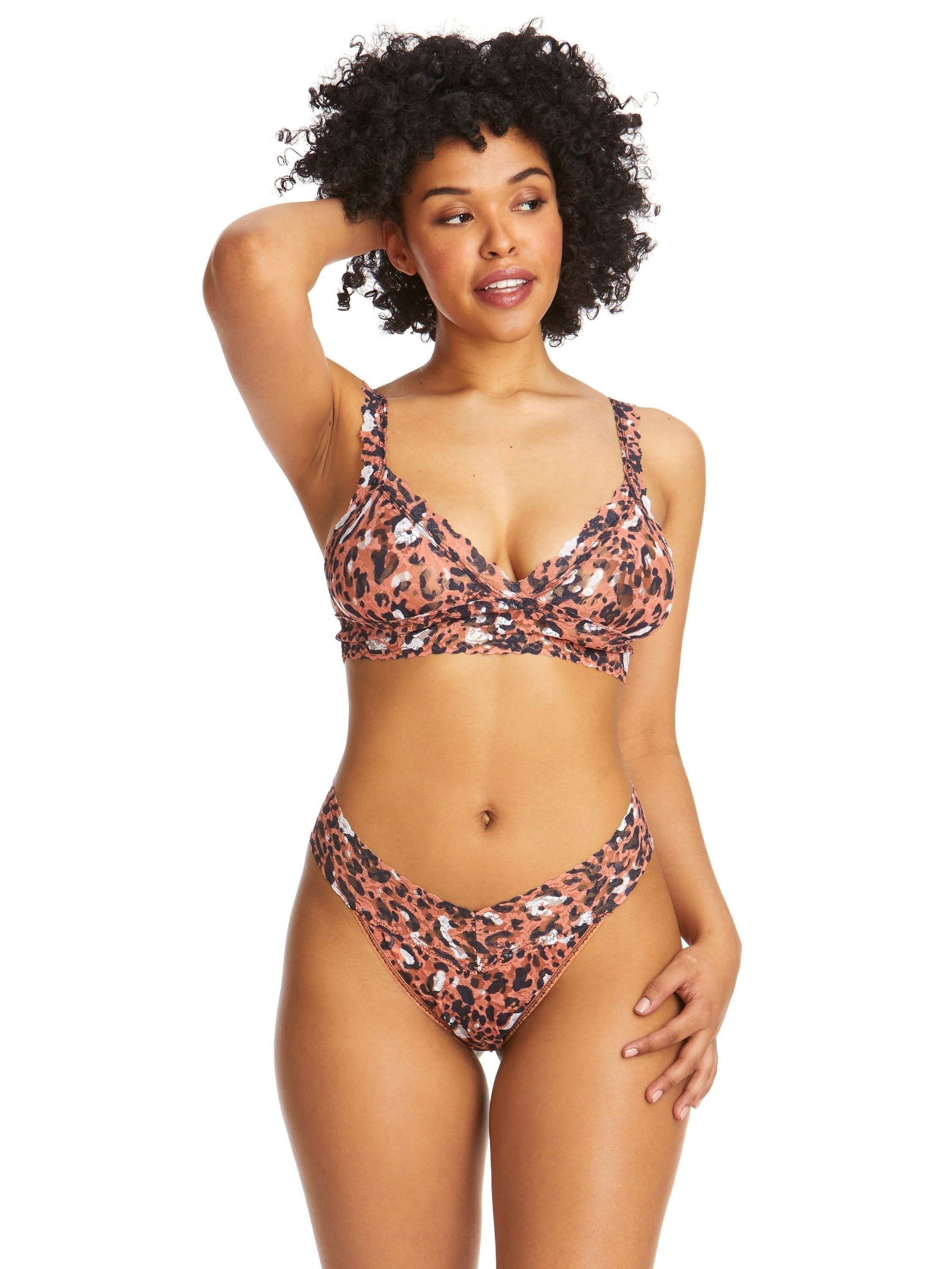 Printed Signature Lace Original Rise Thong Cheeky Cheetah sold by Hanky Panky product image thumbnail 4