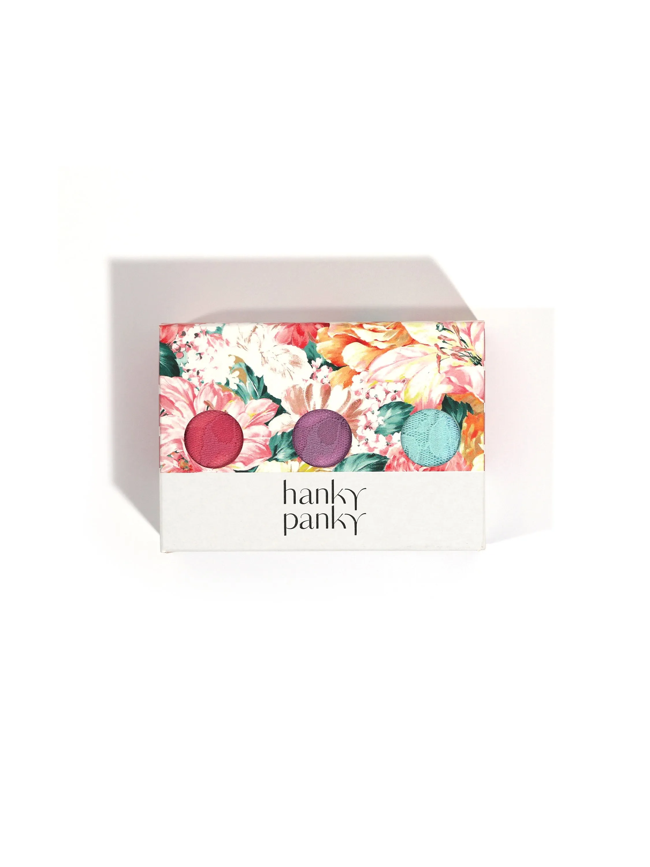 3 Pack Signature Lace Low Rise Thongs in Printed Box Sale sold by Hanky Panky product image thumbnail 3