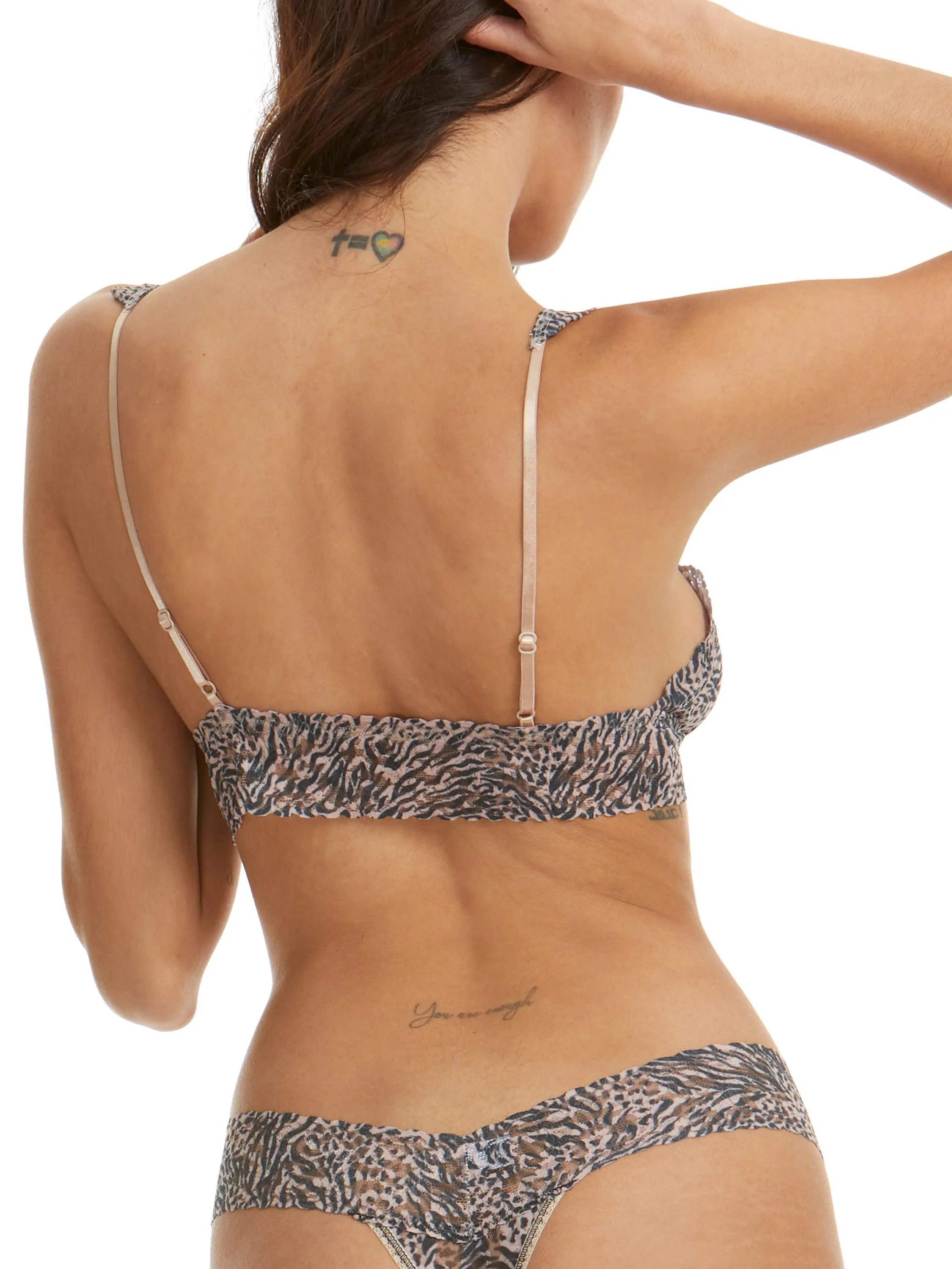 Printed Signature Lace Crossover Bralette Sale sold by Hanky Panky product image thumbnail 3