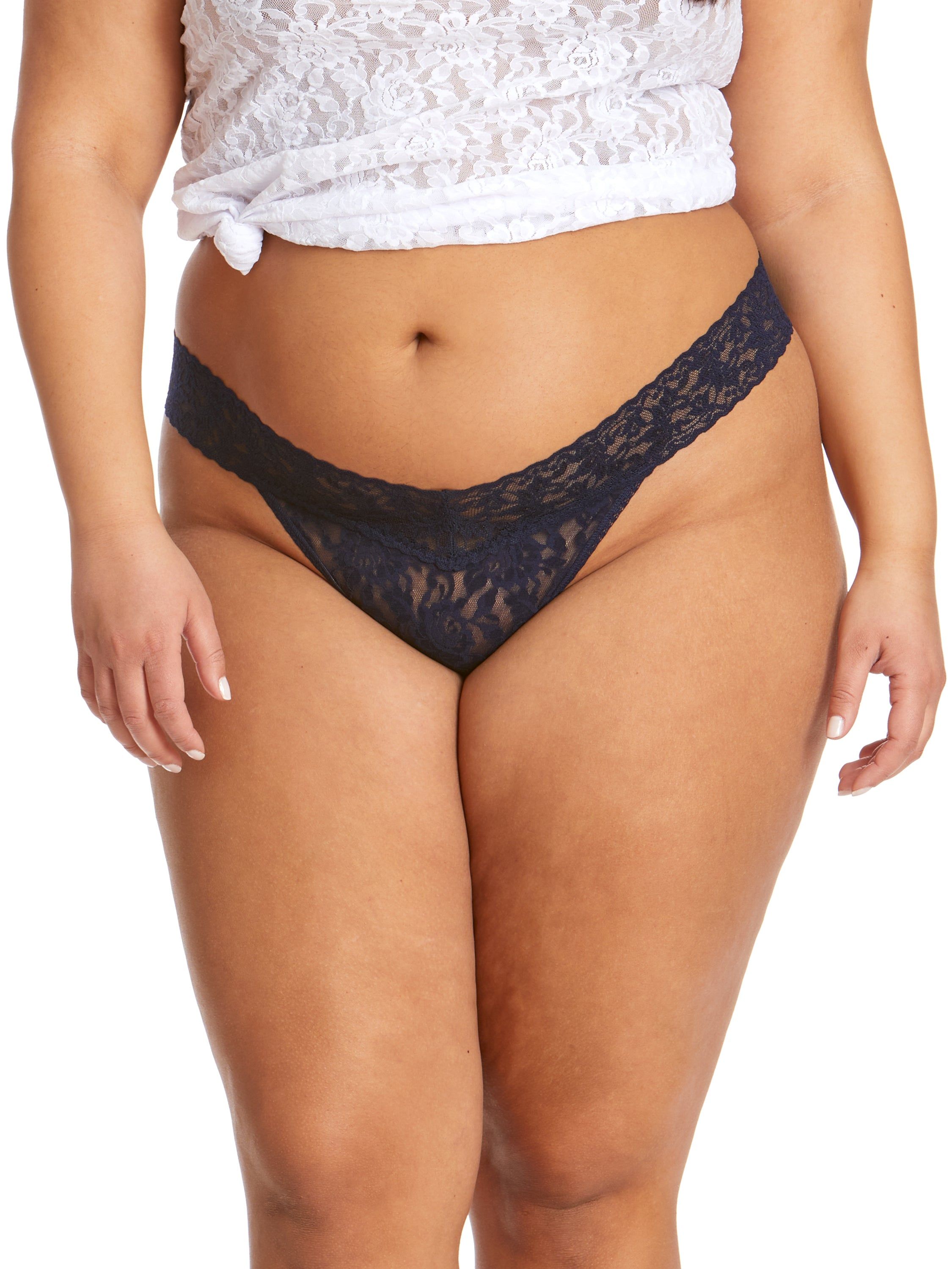 Plus Size Signature Lace Original Rise Thong sold by Hanky Panky product image thumbnail 7